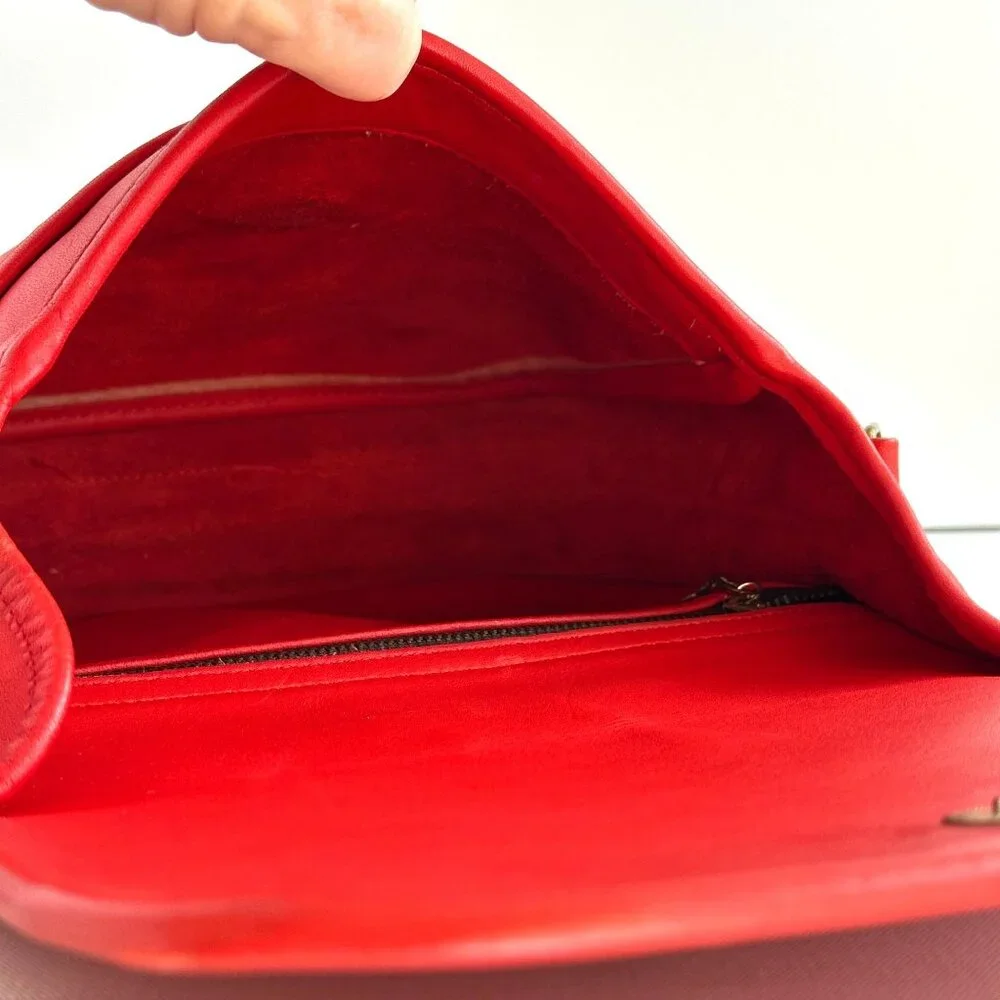 Vintage 1980s Coach Red Tailored Pouch 4110 Made in New York City - Picture 12 of 16